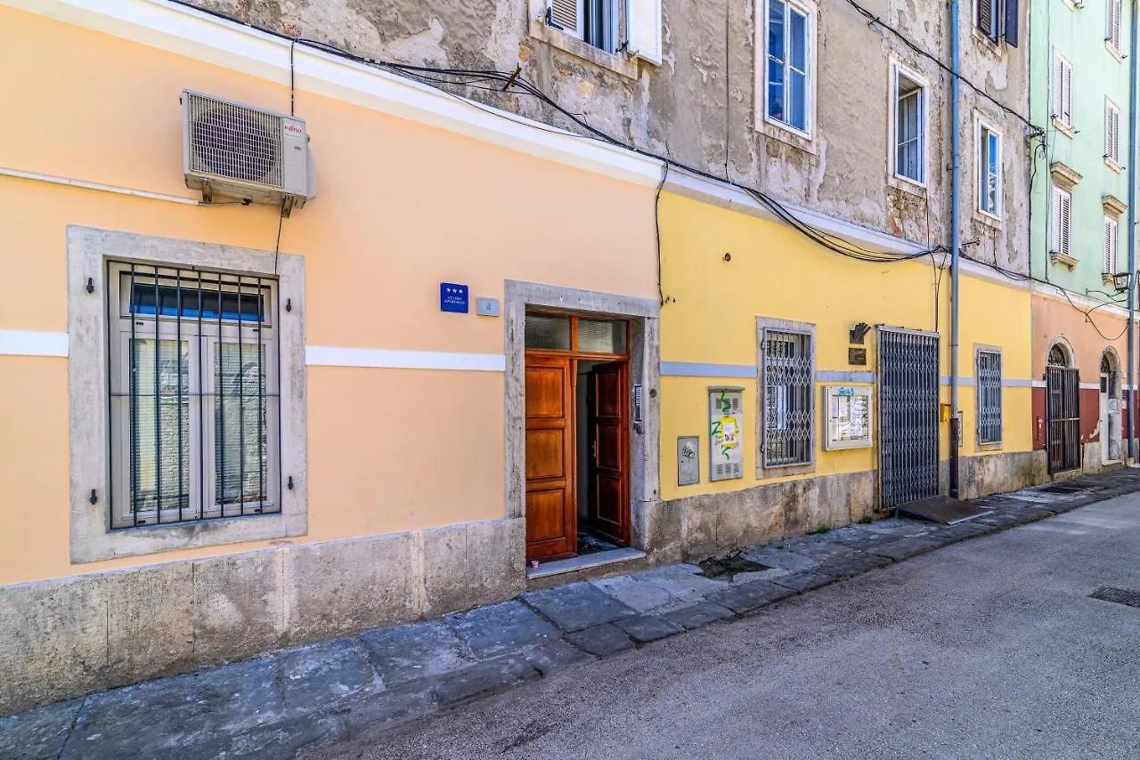 Apartments With Wifi Pula - 21407