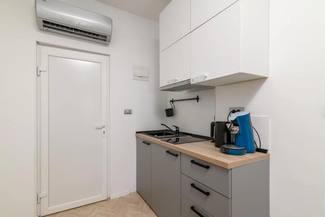 Apartments With Wifi Pula - 21407 0*,  Croatia